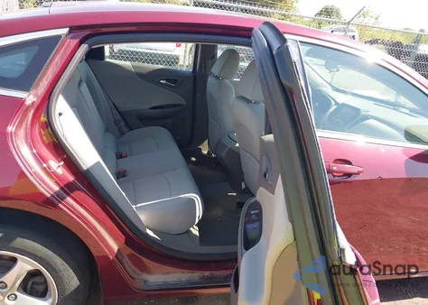 2016 Chevrolet Malibu Ls z USA, uszkodzony, nr VIN 1G1ZB5ST6GF269495